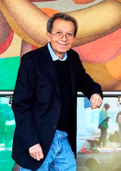 POETAS EN EL PATIO: LUIS MIGUEL AGUILAR